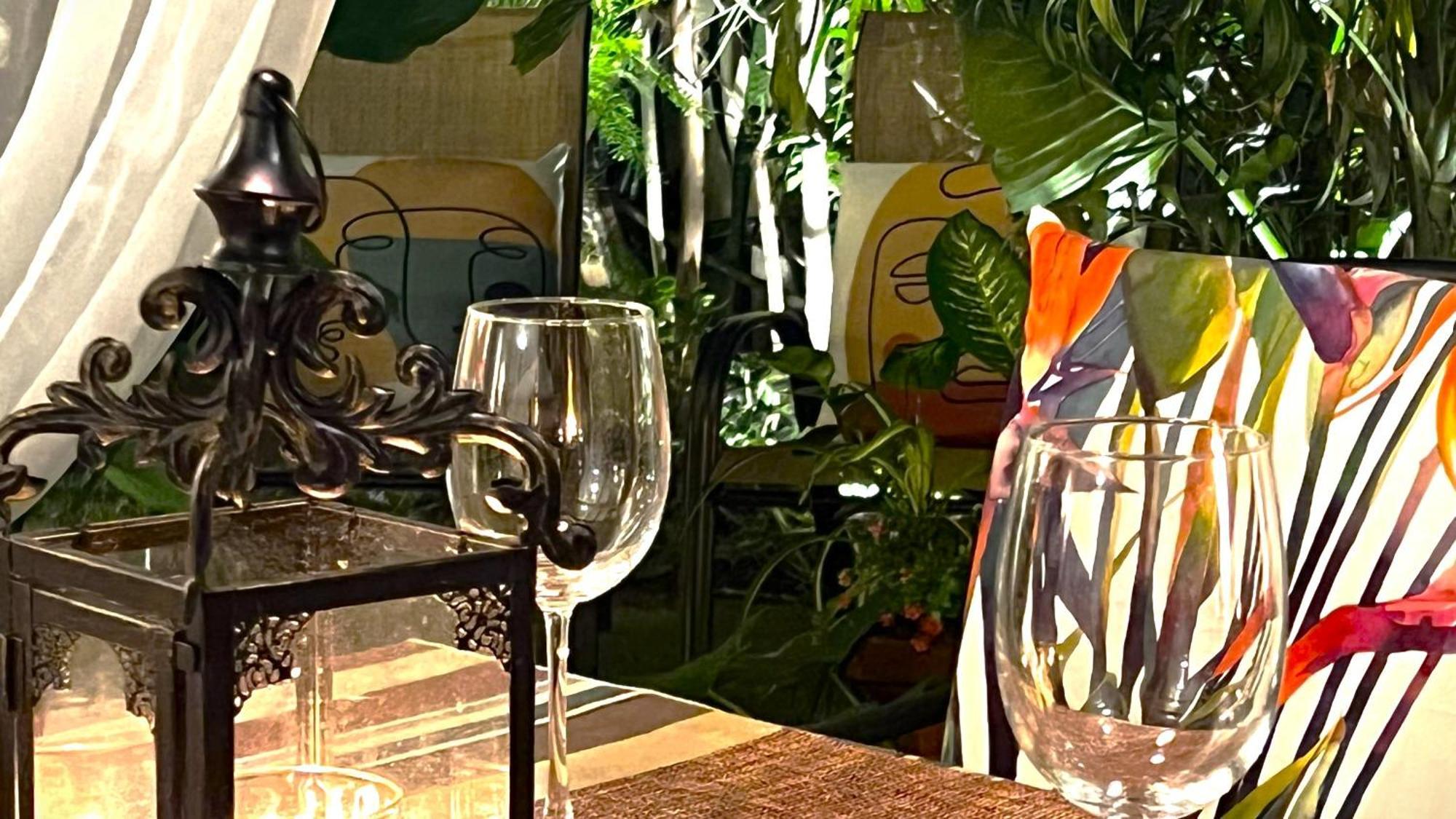 Dickinson Guest House, Guadalajara Expo エクステリア 写真